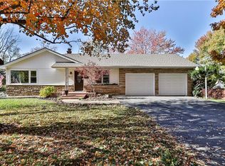 303 NW 17th St, Blue Springs, MO 64015