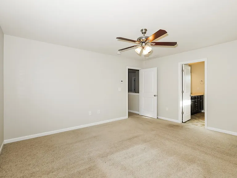 516 Overo Dr — Photo 9