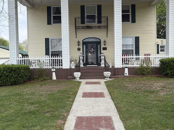59 Aspen St, Calvert City, KY 42029
