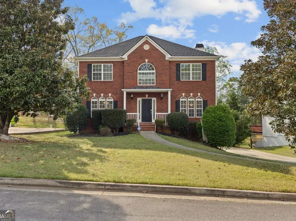 5712 Sullivan Point Dr, Powder Springs, GA 30127