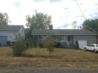 9521 42nd Ave NE, Seattle, WA 98115