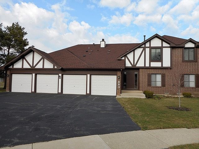 1st image of 880 Cross Creek Ct #4D