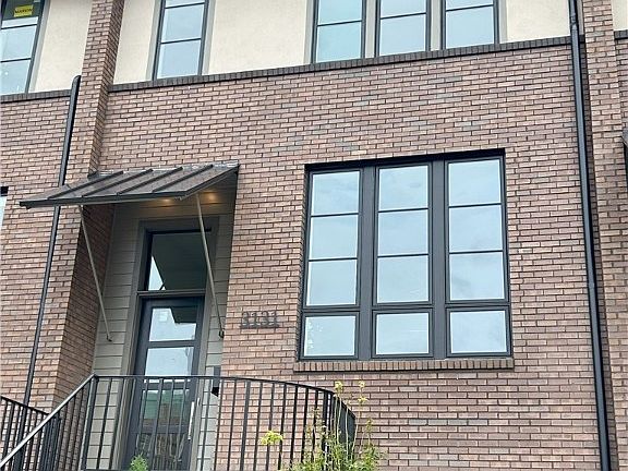 2nd image of 3131 Kensington Ave