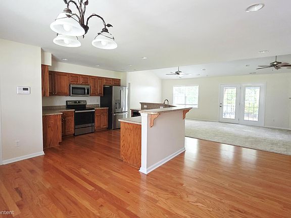 5th image of 120 Hilda Drive