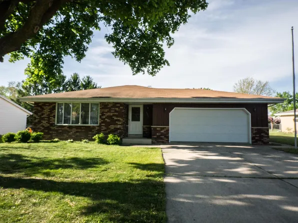 3248 Central AVENUE, East Troy, WI 53120