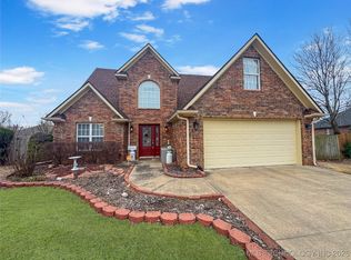 3871 Lexington Ave, Tahlequah, OK 74464