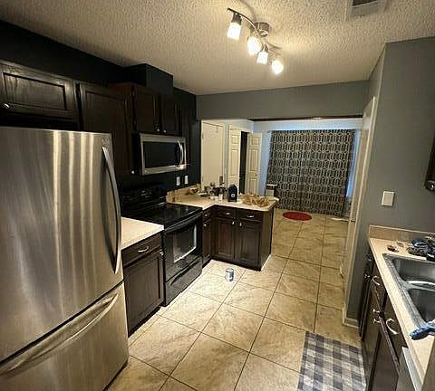 5th image of 12283 WINDSTREAM Lane