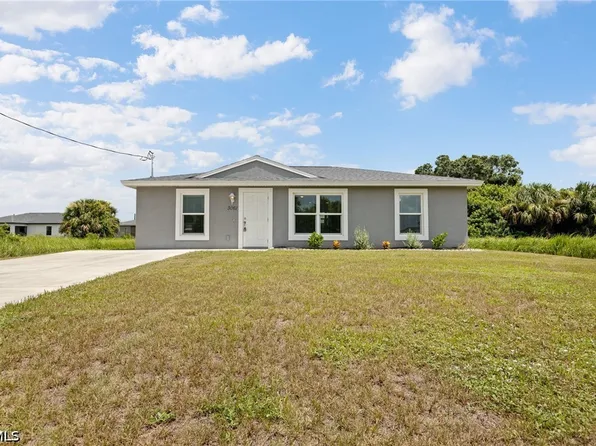 3061 Adcock Dr, Labelle, FL 33935