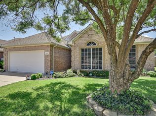 502 Poplar Vista Ln, Arlington, TX 76002