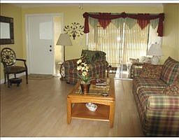 2nd image of 2271 Spruce Ln APT C