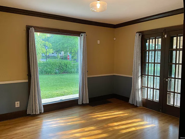 3621 Hoagland Ave — Photo 5
