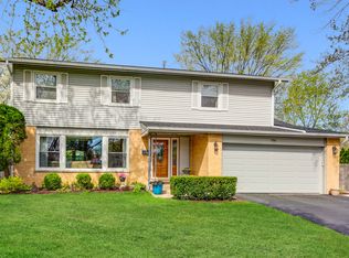 700 N Windsor Dr, Mount Prospect, IL 60056