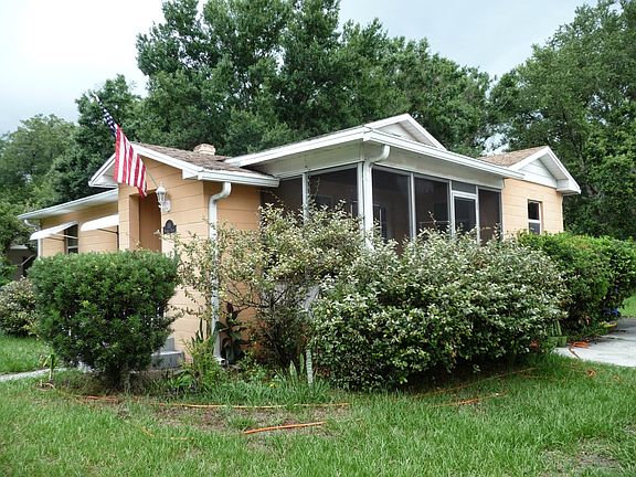 3rd image of 115 Palencia Pl