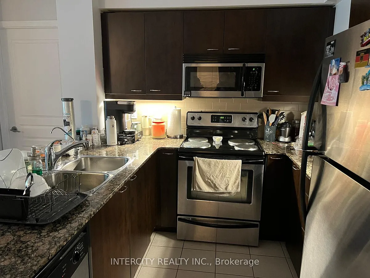 Building Photo - 1403 Royal York Rd #1010