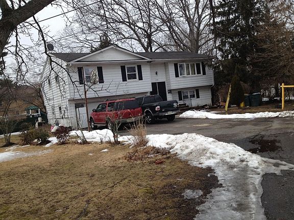 3rd image of 1048 Central Ave