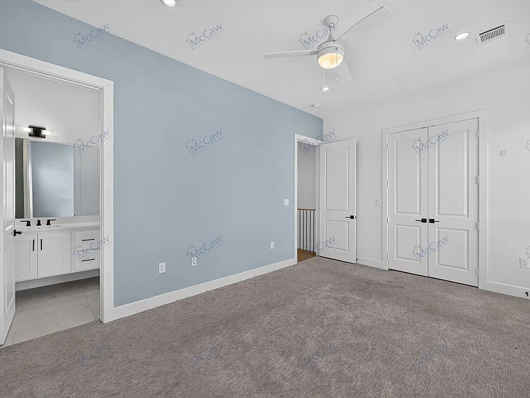 131 Thornton St — Photo 10