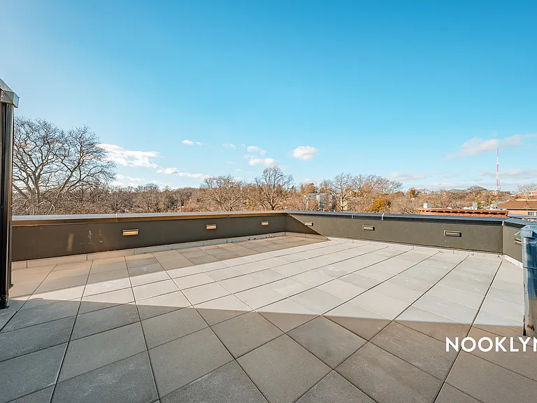 129 McDonald Ave #2B — Photo 12