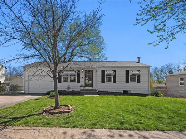 1303 N Vista Dr, Independence, MO 64056