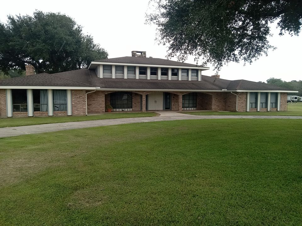 1st image of 600 N Wilderness Trl