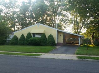 34 Woodshore E, Keyport, NJ