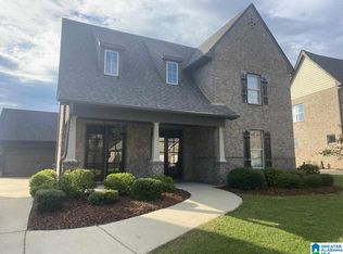 1060 Evan Cir, Chelsea, AL 35043