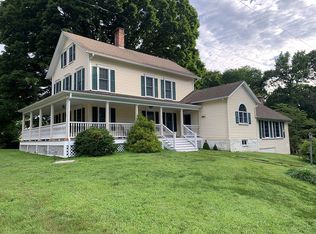 6 Middlesex Ave, Chester, CT 06412