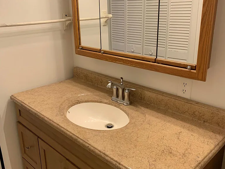 312 Saline St #2 — Photo 18