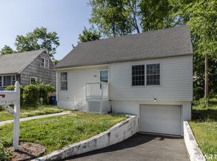 318 Valley Ave, Bridgeport, CT 06606