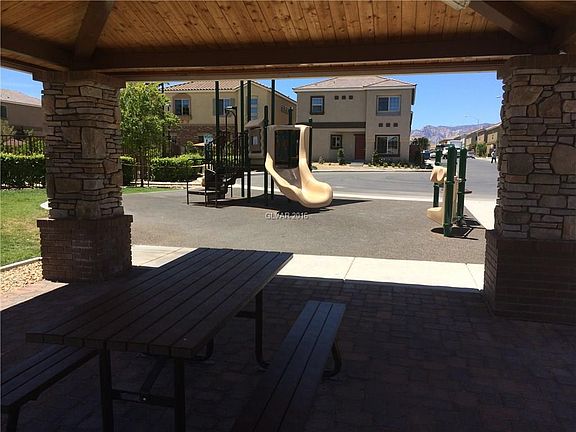 5th image of 9622 Volk Ave #0