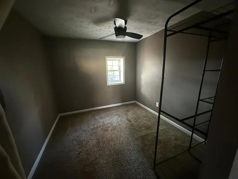 1402 N Miles St — Photo 13
