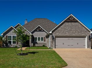 3021 Wolfpack Loop, Bryan, TX 77808