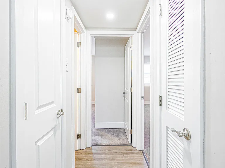 Forest Station Apartments — Photo 15
