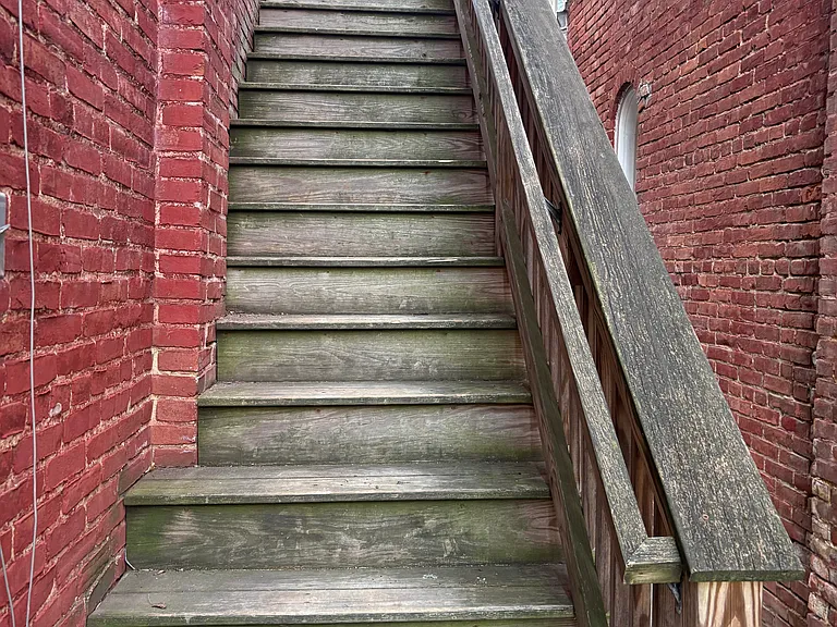 128 Pearl St #2 — Photo 16