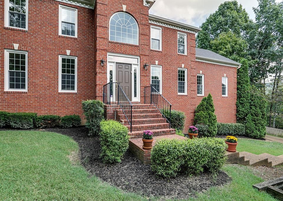 1st image of 508 Cabot Pl