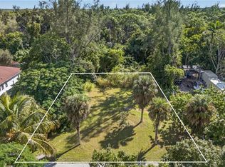 2650 Holly Ave, Naples, FL 34112