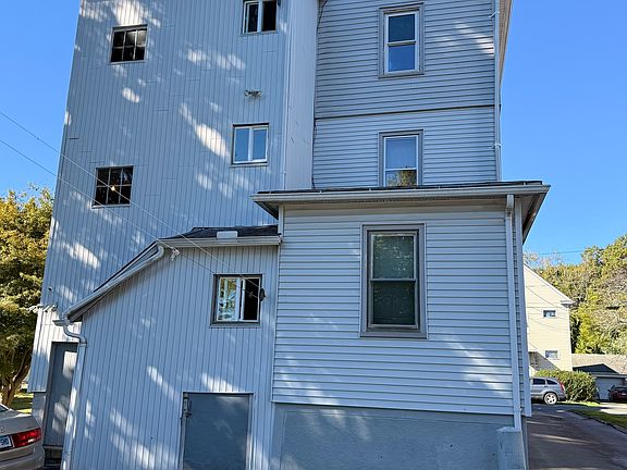 2nd image of 85 Derby Street