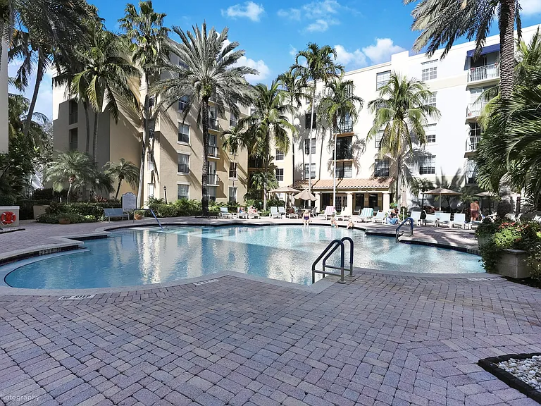 651 Okeechobee Blvd #509 — Photo 11
