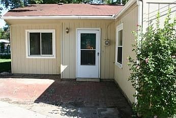 5th image of 348 Adrian Dr