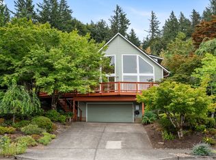 826 SW 8th St, Gresham, OR 97080