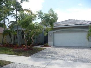 1441 Cardinal Way, Fort Lauderdale, FL 33327
