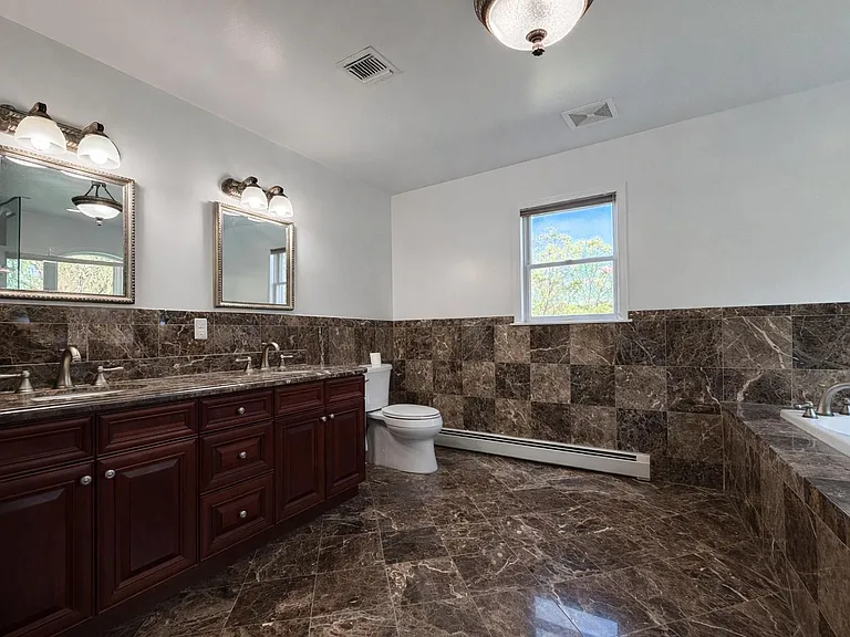 12 Fortune Way — Photo 18