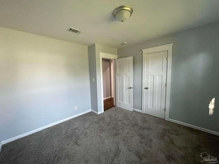 810 W Lakeview Ave — Photo 9