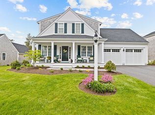 31 Farm Rd, Plymouth, MA 02360