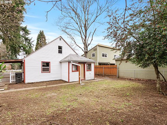 2nd image of 2309 E 26th St