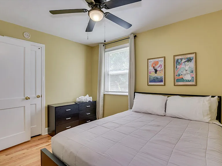 1803 Heath St — Photo 26