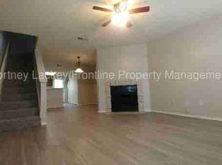4002 W Pioneer Dr #110, Irving, TX 75061