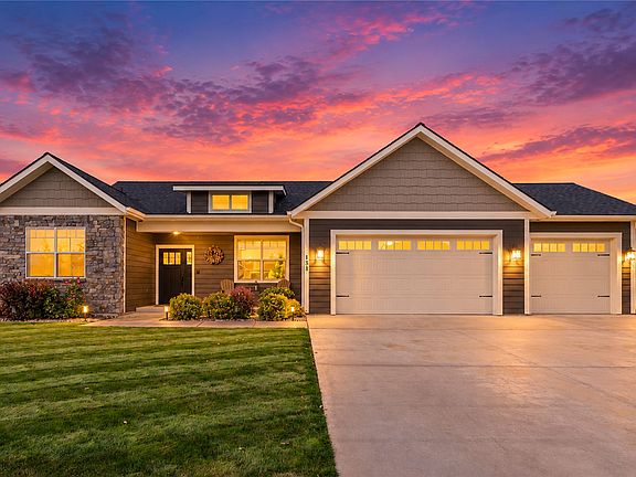 3rd image of 131 E Swift Creek Way