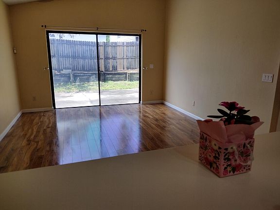 4th image of 620 Birgham Pl #620