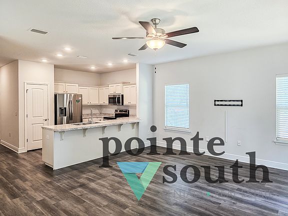 5th image of 342 Cardinal Cove Ct