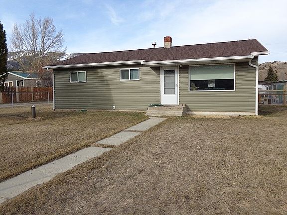 2nd image of 226 Pintler St